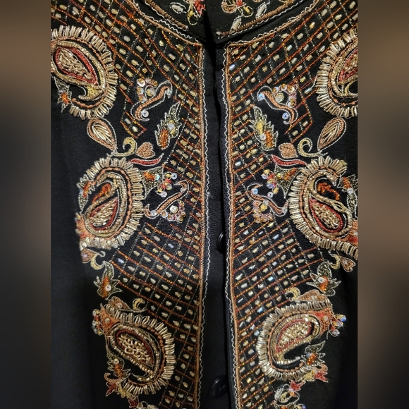 Embroidered Black Long Coat - Picture 4 of 6